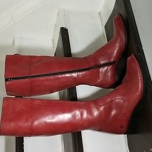 Born ladies boot size 8.5